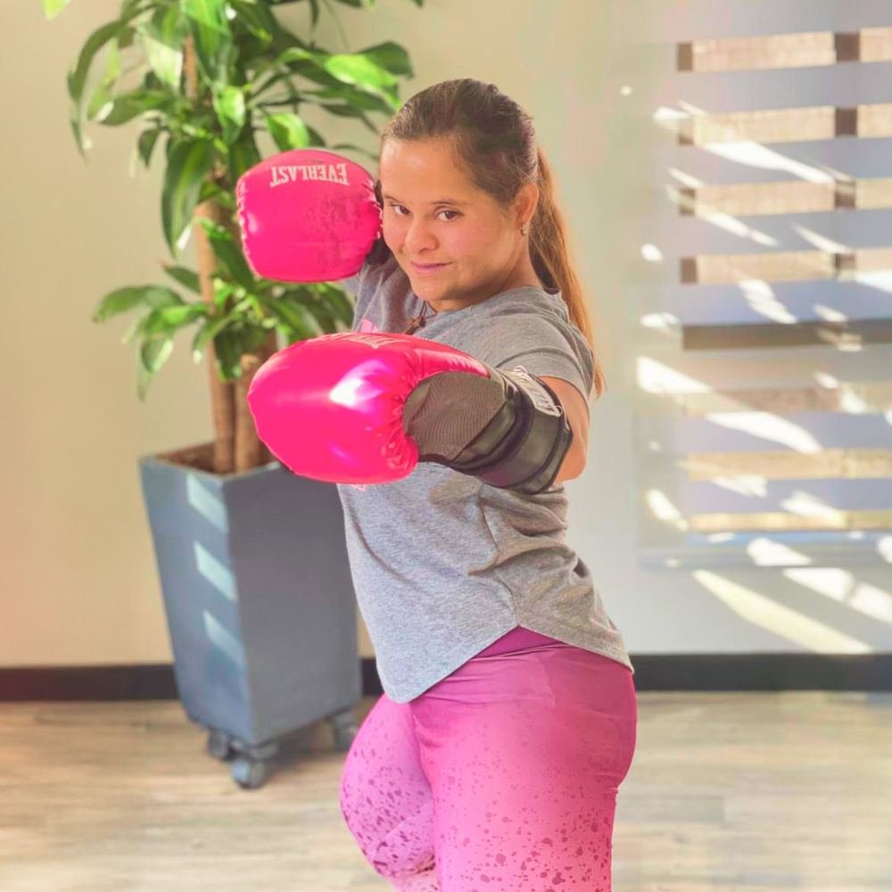 Oriana entrenando boxeo